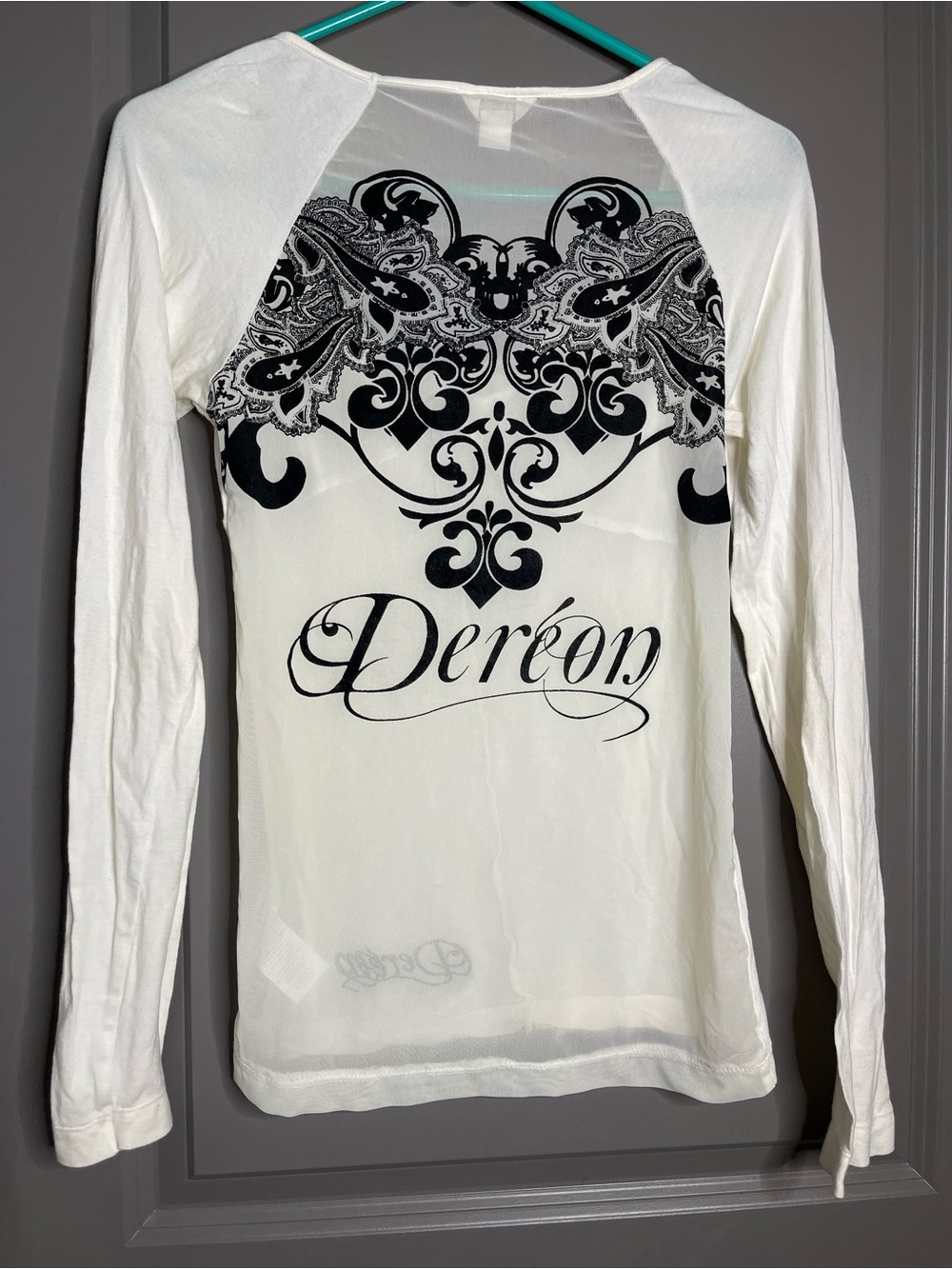Vintage Y2K Mesh-back  90-s Women's White Long-Sleeve Graphic Top